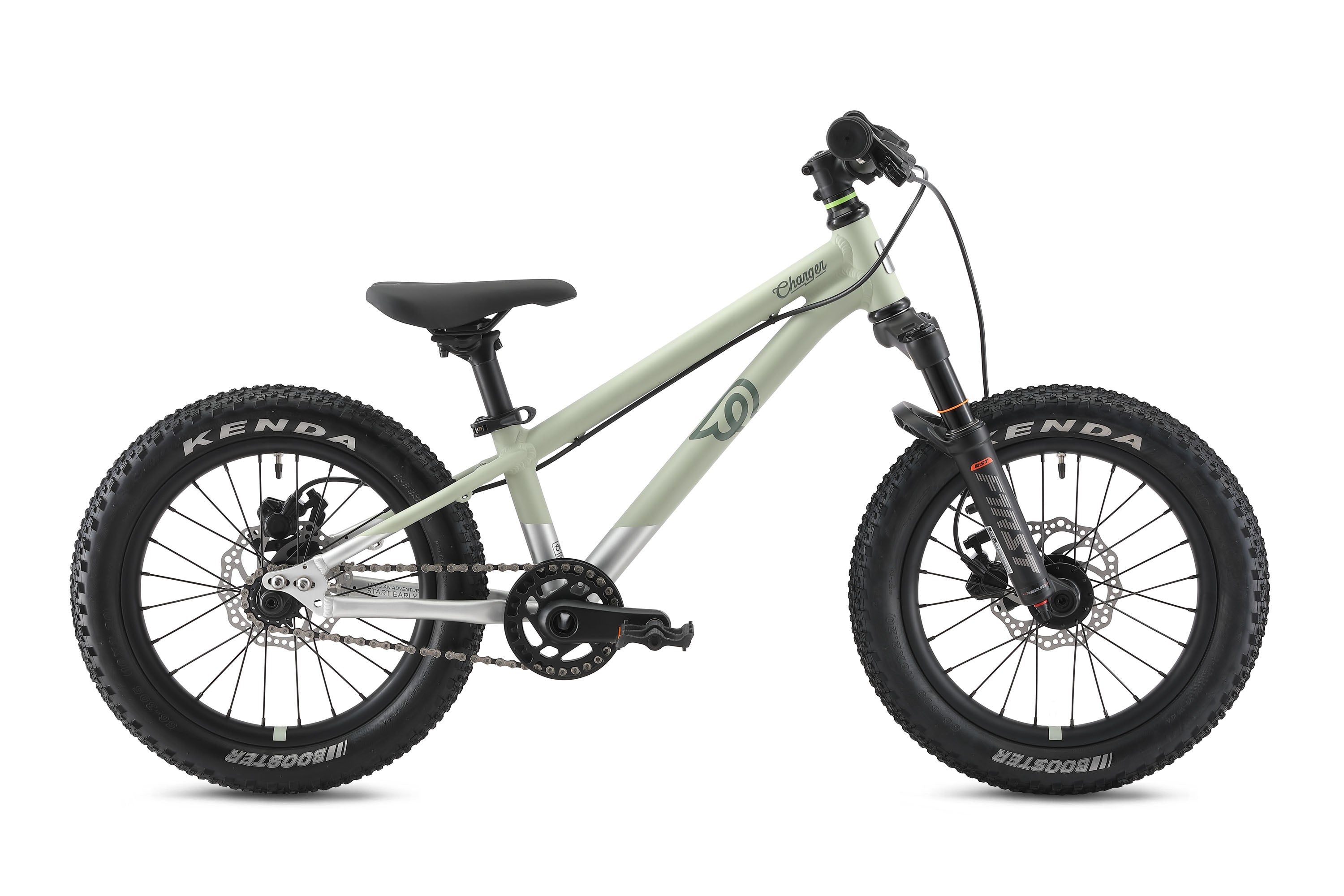 Charger 16 (pre-order)